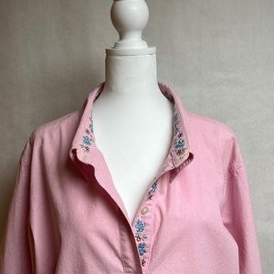 Denim&Co 1X Long Sleeve button down blouse with Flower Embroidery- Pink